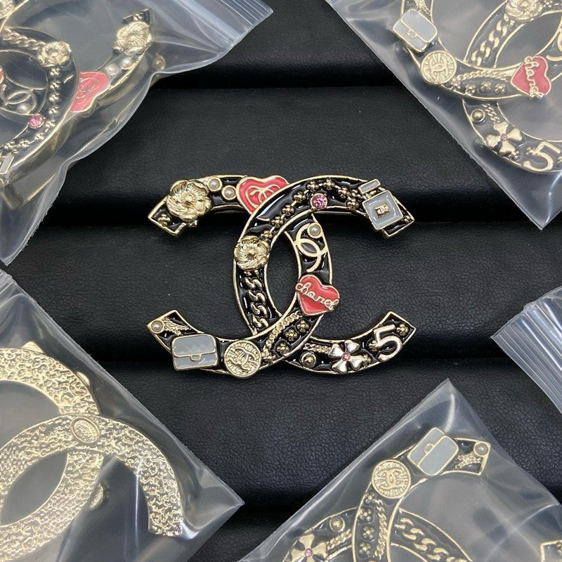 18K Chanel Black & Red Heart Brooch