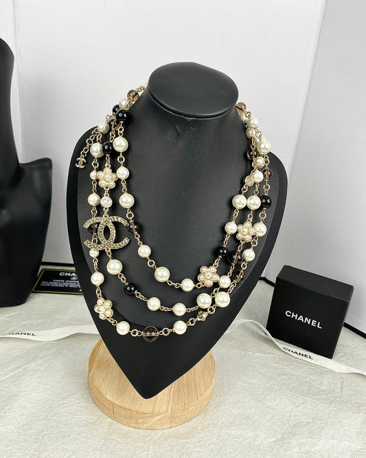 18K Chanel 24B Long Pearls Necklace