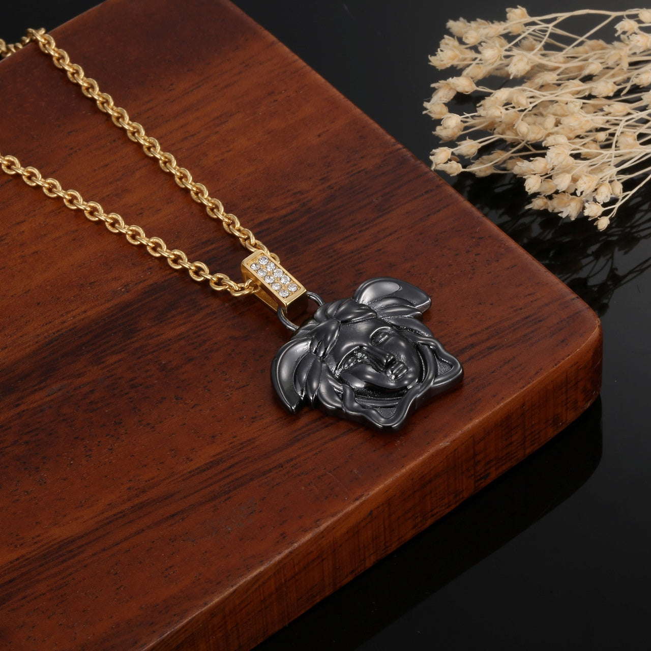 18K Ver Classic Necklace