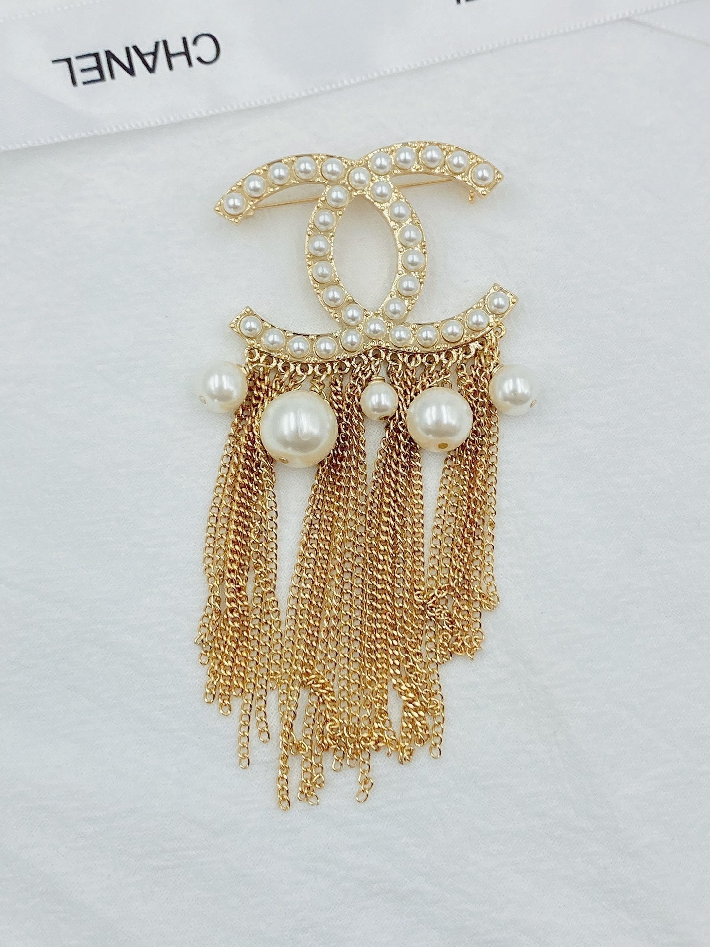 18K Chanel Pearl Tassel Brooch