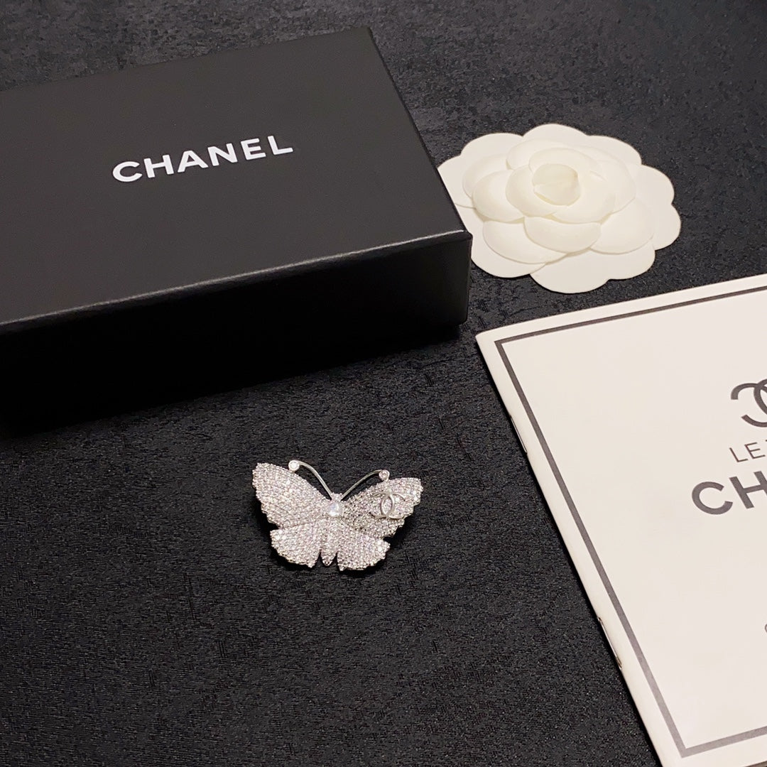 18K Chanel Butterfly Diamonds Brooch