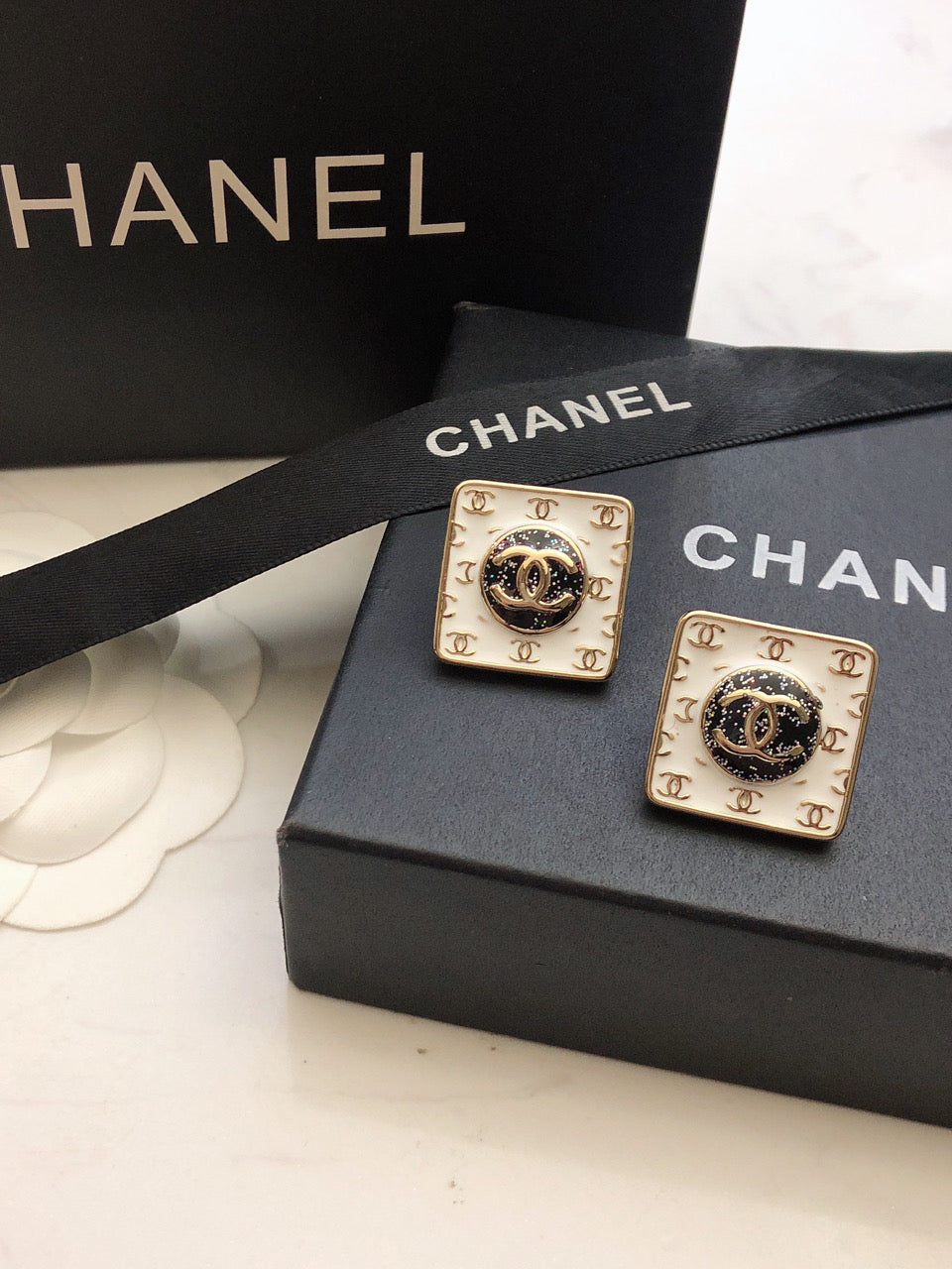 18K Vintage Chanel Earrings