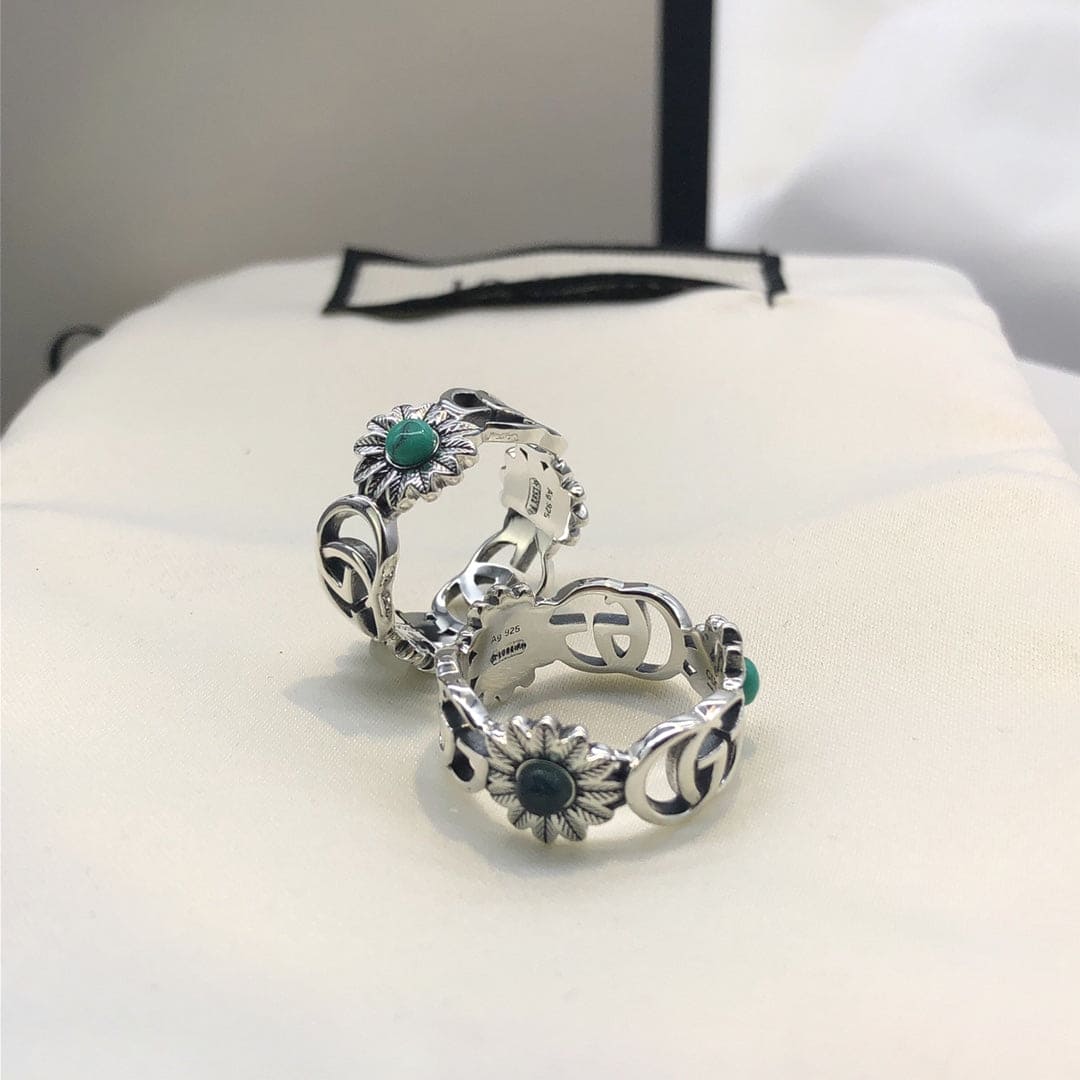 Double Gucci Flowers Ring