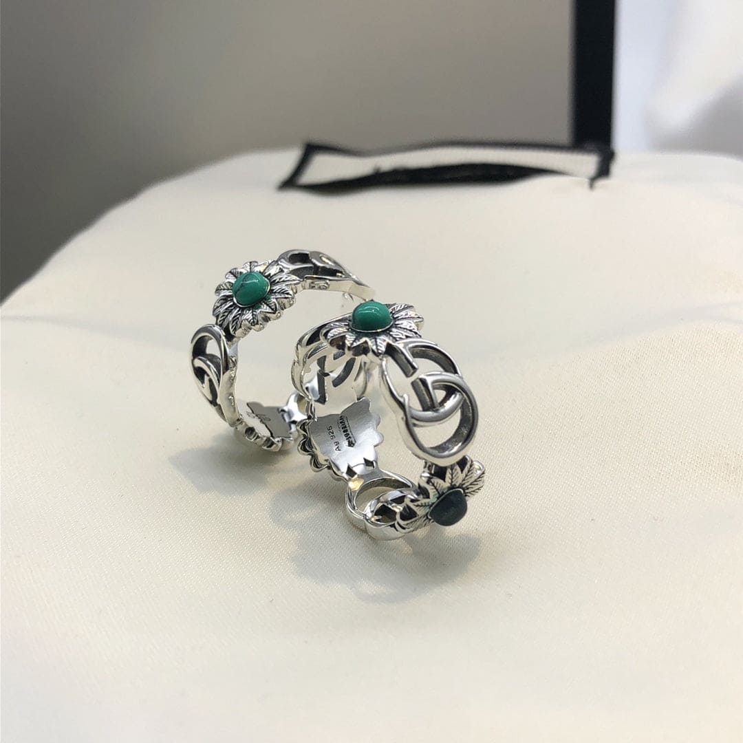 Double Gucci Flowers Ring