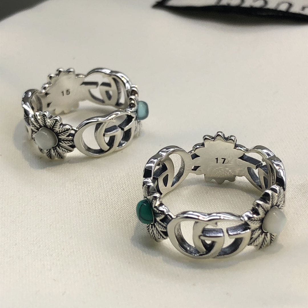 Double Gucci Flowers Ring