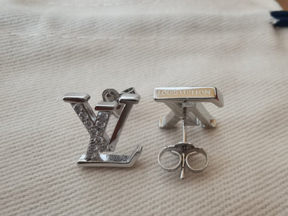 18K Louis Vuitton Iconic Diamond Earrings