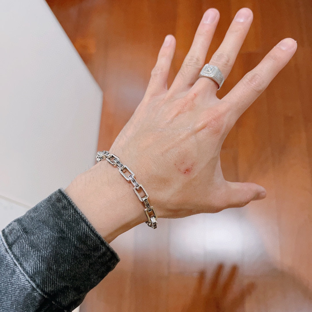 Double Gucci Interlocking Gucci Chain Bracelet