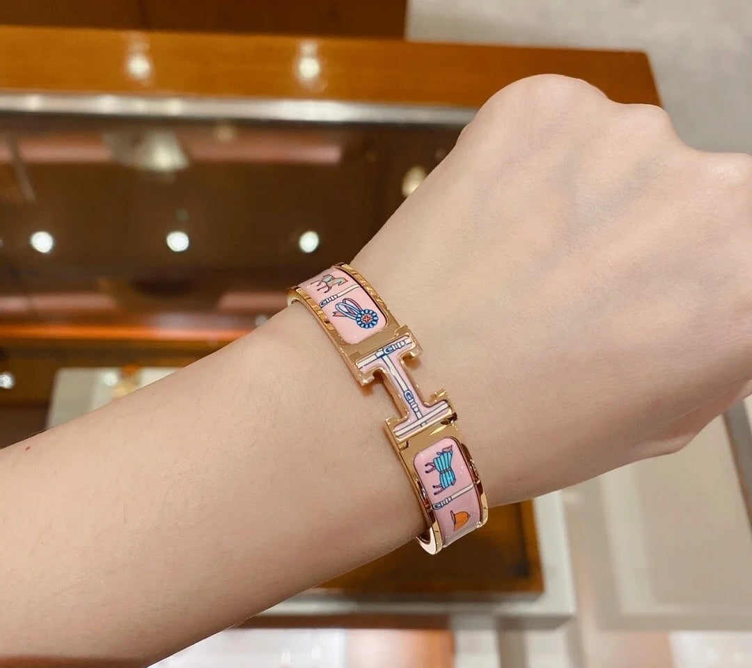 18K Clic Hermes Couvertures Bracelet