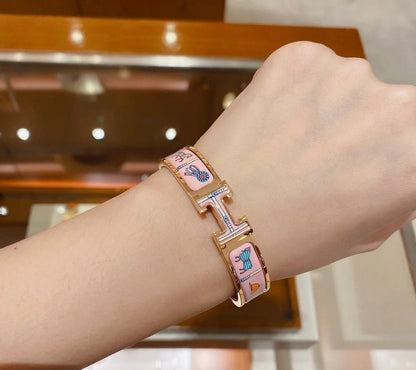 18K Clic Hermes Couvertures Bracelet
