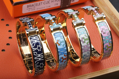 18K Clic Hermes H Lift Pink Bracelet