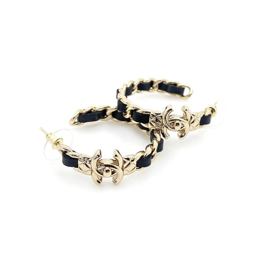 18K  Chanel Cricle Leather Earrings