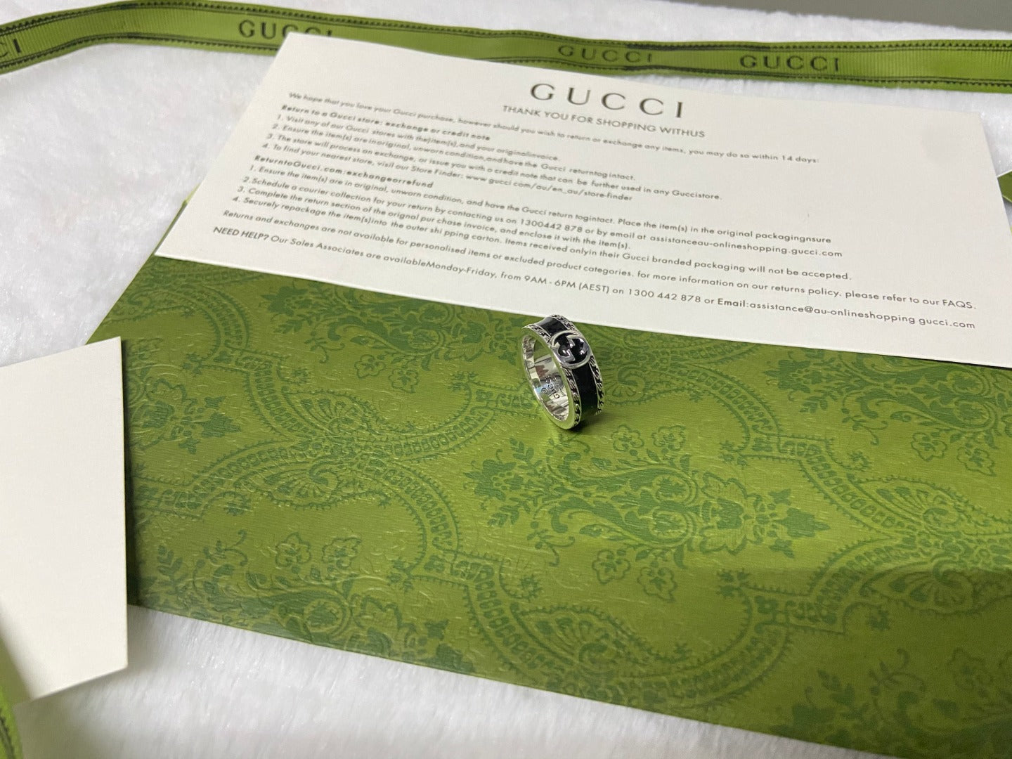 Double Gucci Interlocking Gucci Black Enamel Ring