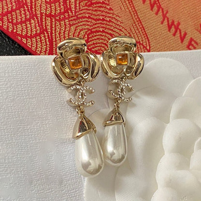18K  Chanel Camellia Pearl Earrings