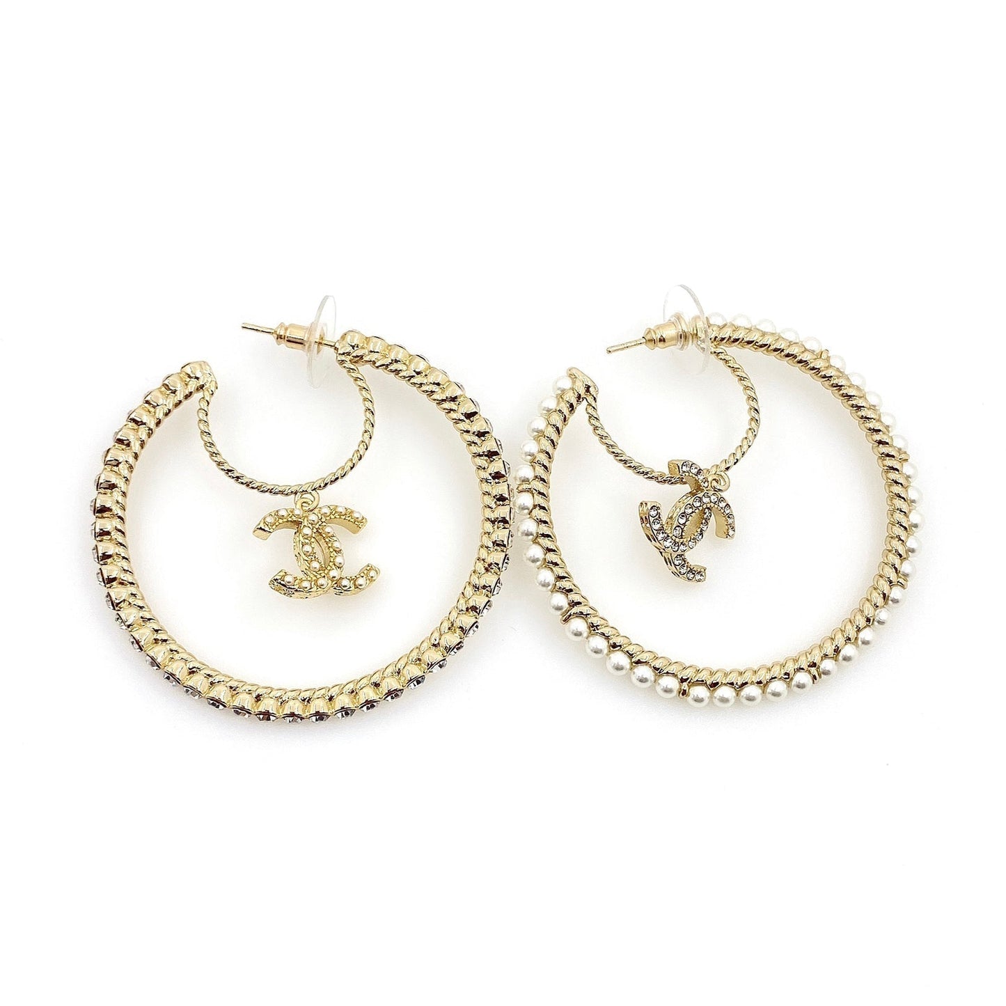 18K  Chanel Circle Earrings