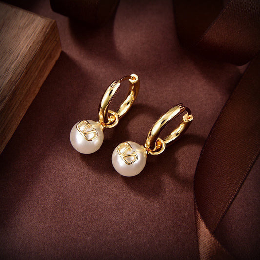 18K Valentino Pearl Earrings