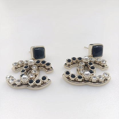 18K  Chanel Black Crystals Earrings