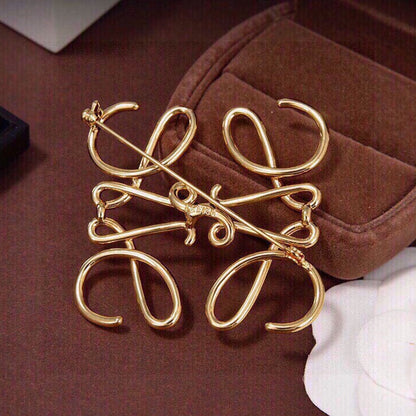 18K LOEWE Anagram Gold Brooch