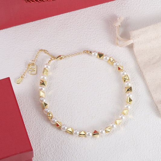 18K Valentino Rockstud Pearls Necklace