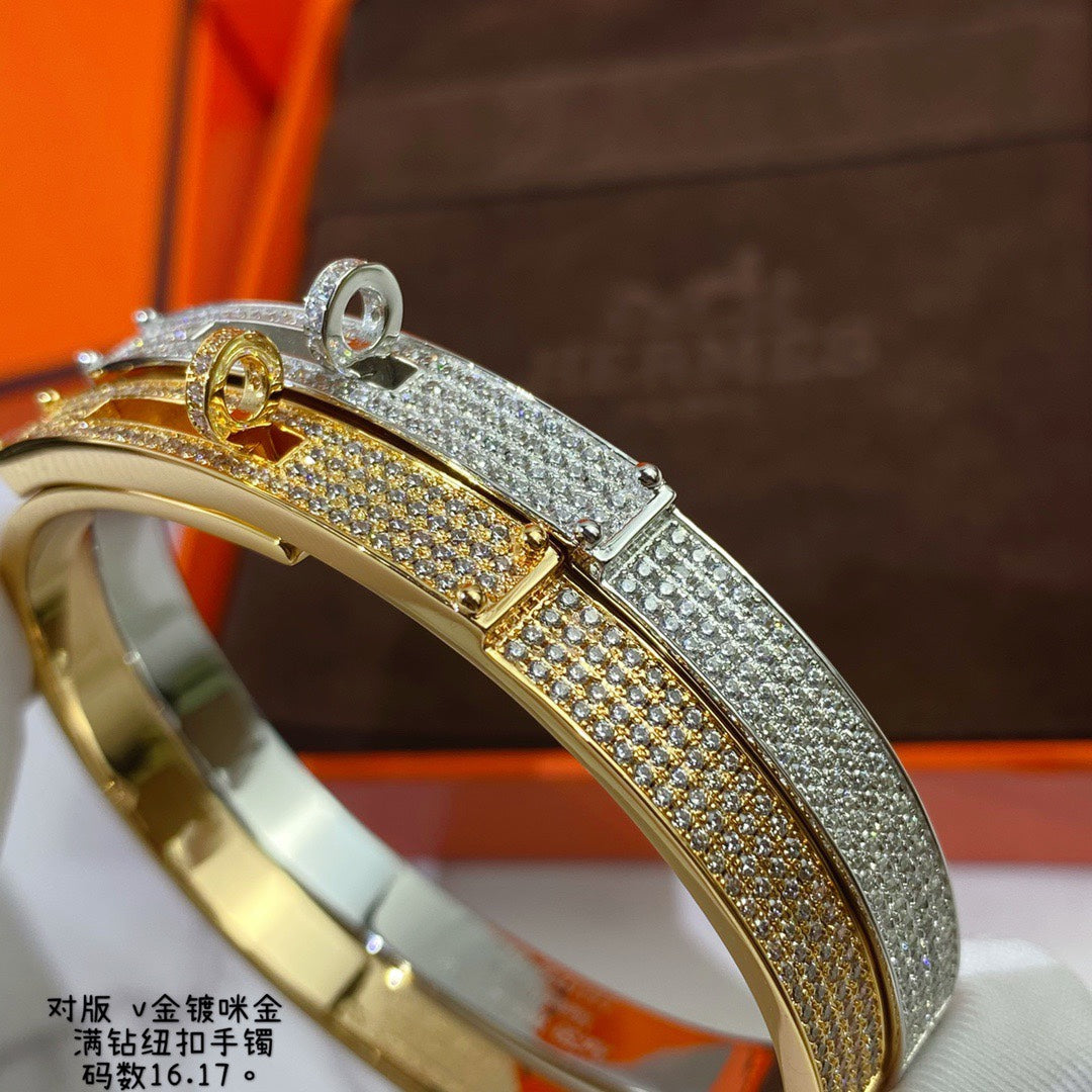 18K Yellow Gold Kelly Diamonds Hermes Bracelet