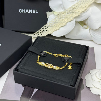 18K  Chanel 26C Diamond Gold Bracelet