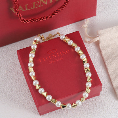 18K Valentino Rockstud Pearls Necklace