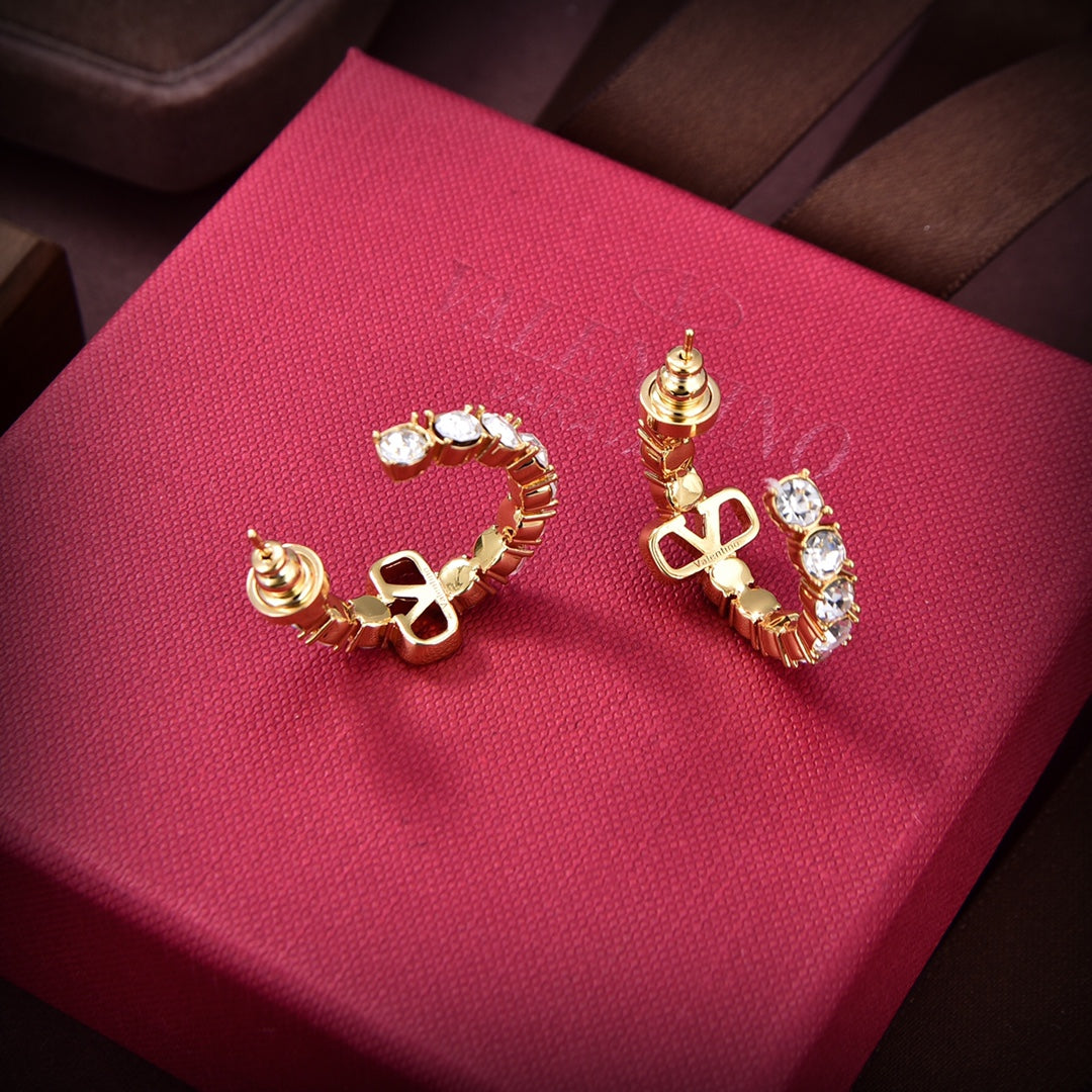 18K Valentino Valentino Signature Earrings