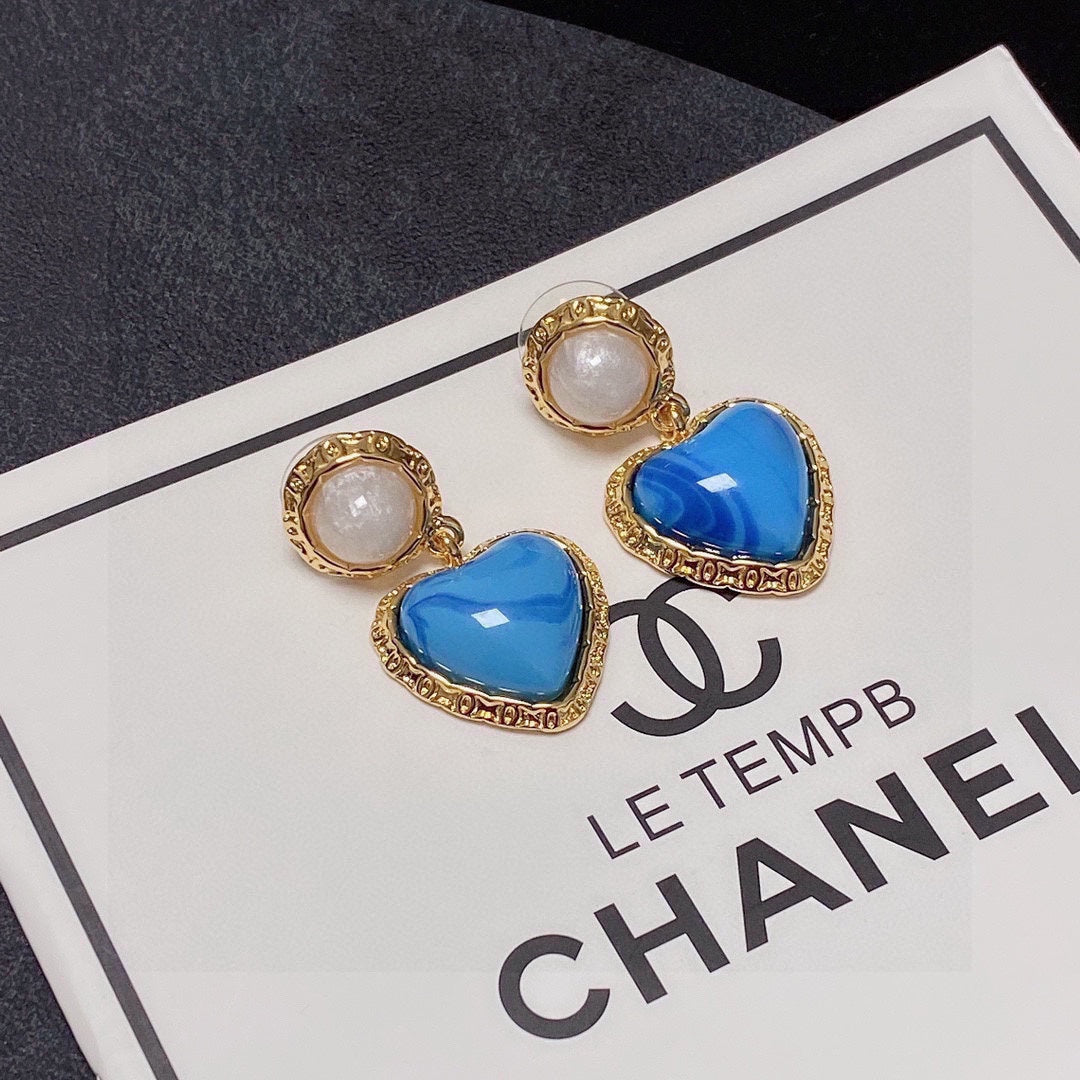 18K  Chanel Blue Heart Pearl Earrings