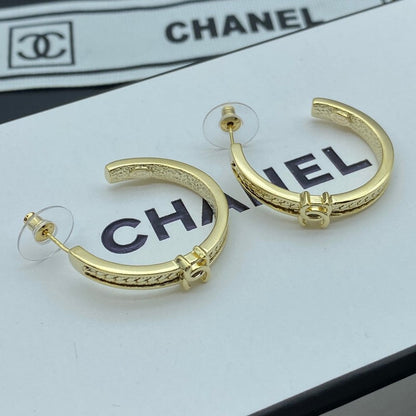 18K  Chanel Circle Zircon Earrings