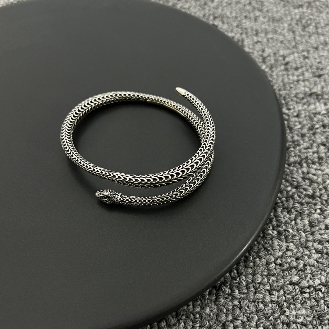 Double Gucci Ggard Snake Bracelet