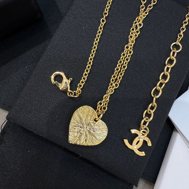 18K  Chanel Black & Red Heart Gold Necklace