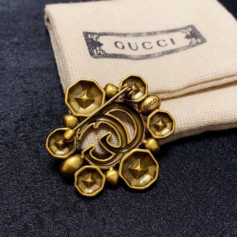 18K Double Gucci Flower Crystal Brooch