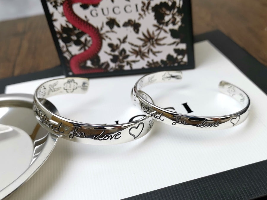 Double Gucci Blind For Love Bracelet