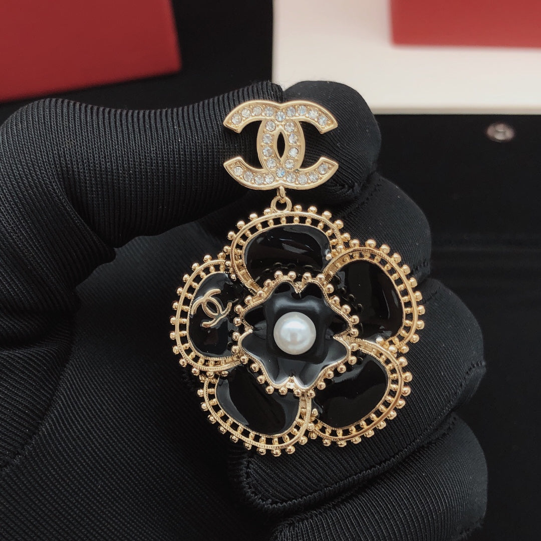 18K  Chanel Camellia Diamond Earrings