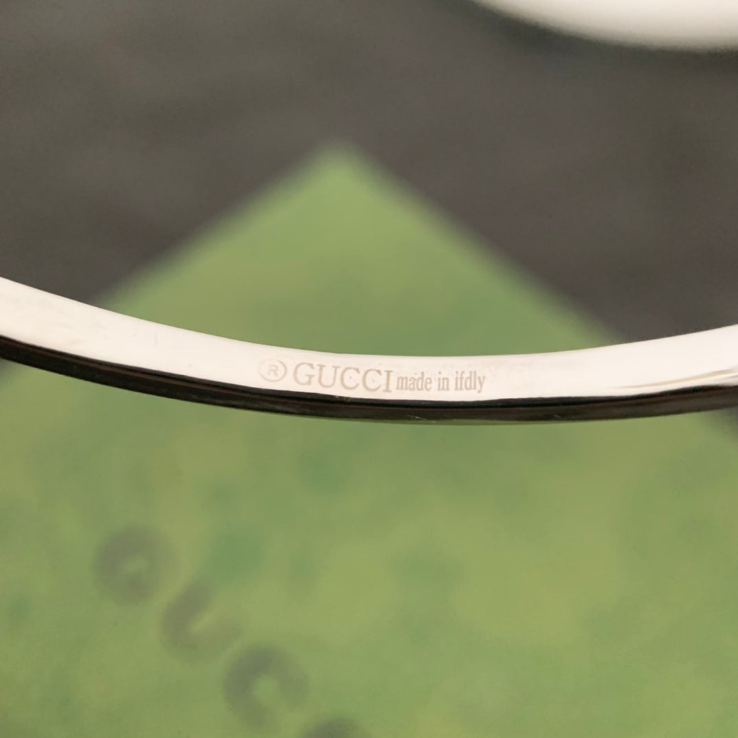 18K Double Gucci Running Diamond Cuff Bracelet