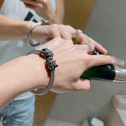 Double Gucci Double Tiger Head Vintage Bracelet