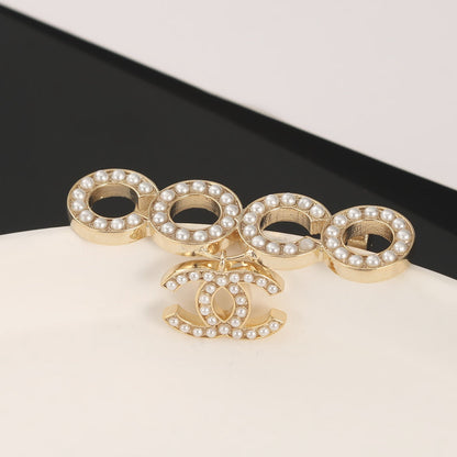 18K  Chanel Coco Crush Pearls Brooch