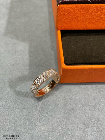 18K Collier De Chien Diamonds Hermes Ring