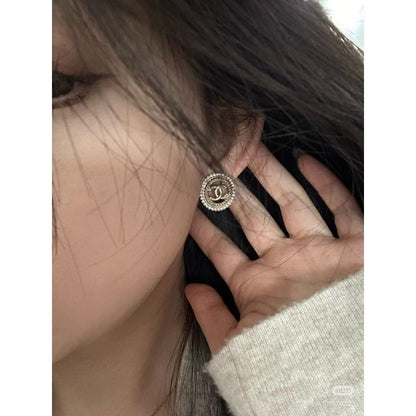 18K  Chanel Classic Diamond Earrings