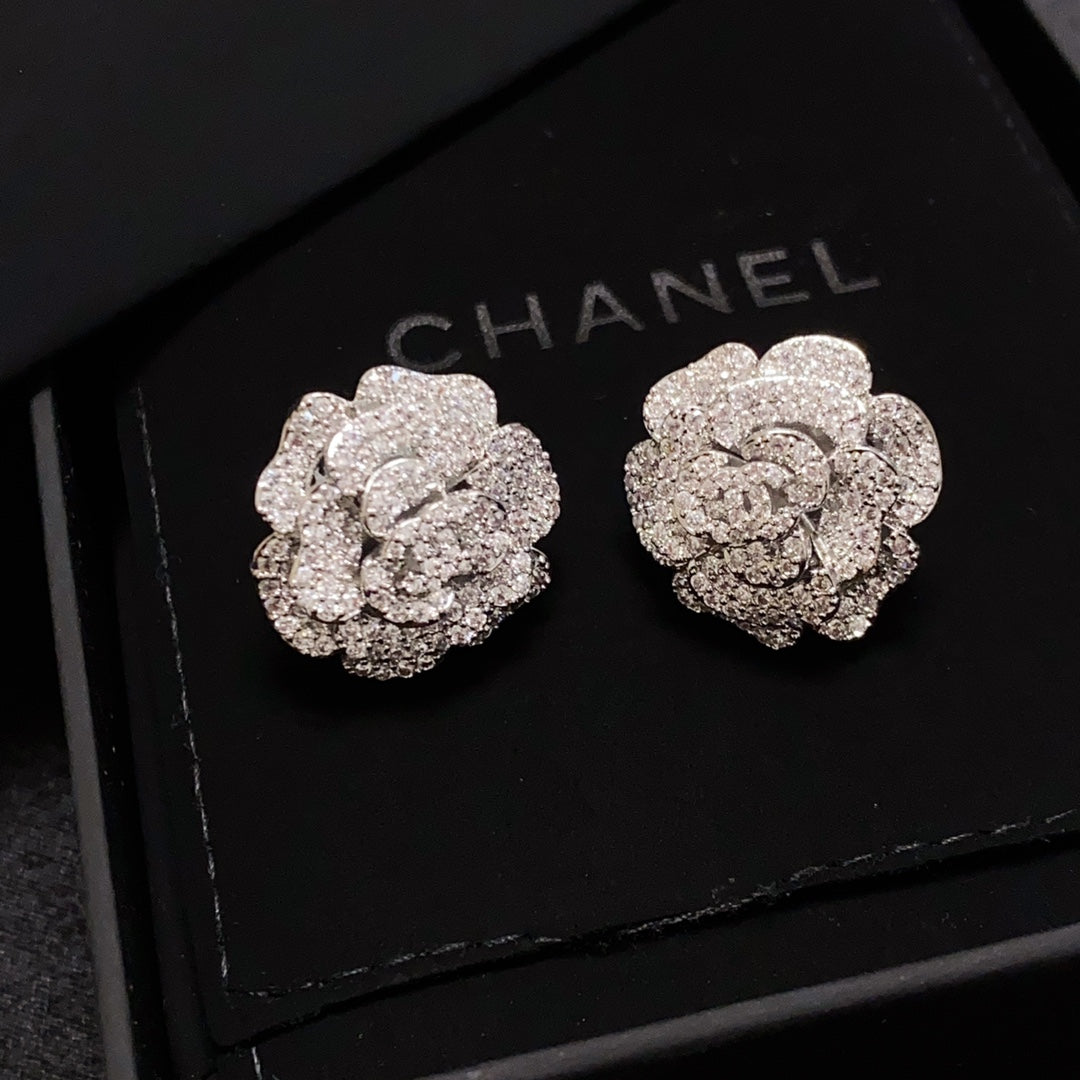 18K  Chanel Camellia Diamond Earrings