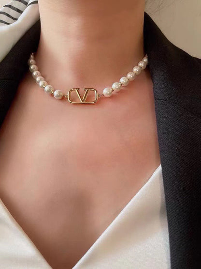 18K Valentino VLogo Signature Necklace