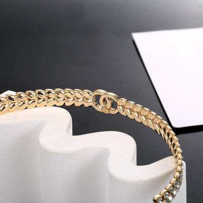 18K  Chanel Diamonds Choker Necklace