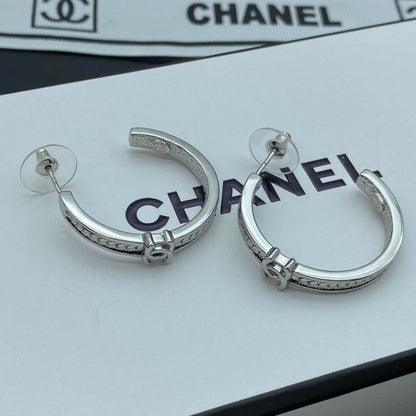 18K  Chanel Circle Zircon Earrings