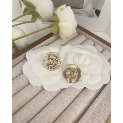 18K  Chanel Classic Diamond Earrings