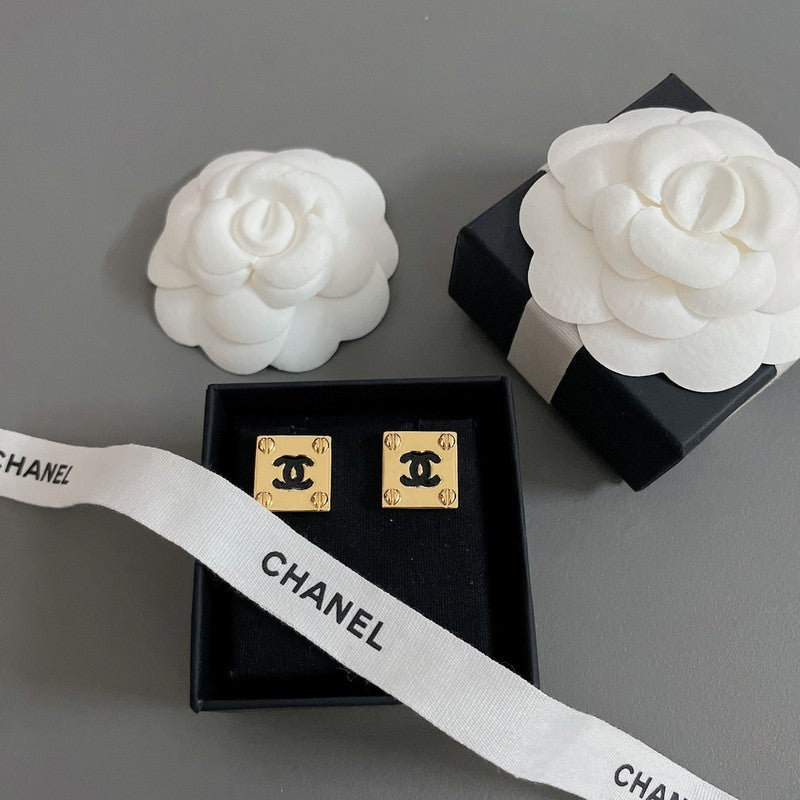 18K  Chanel Black Gold Square Earrings