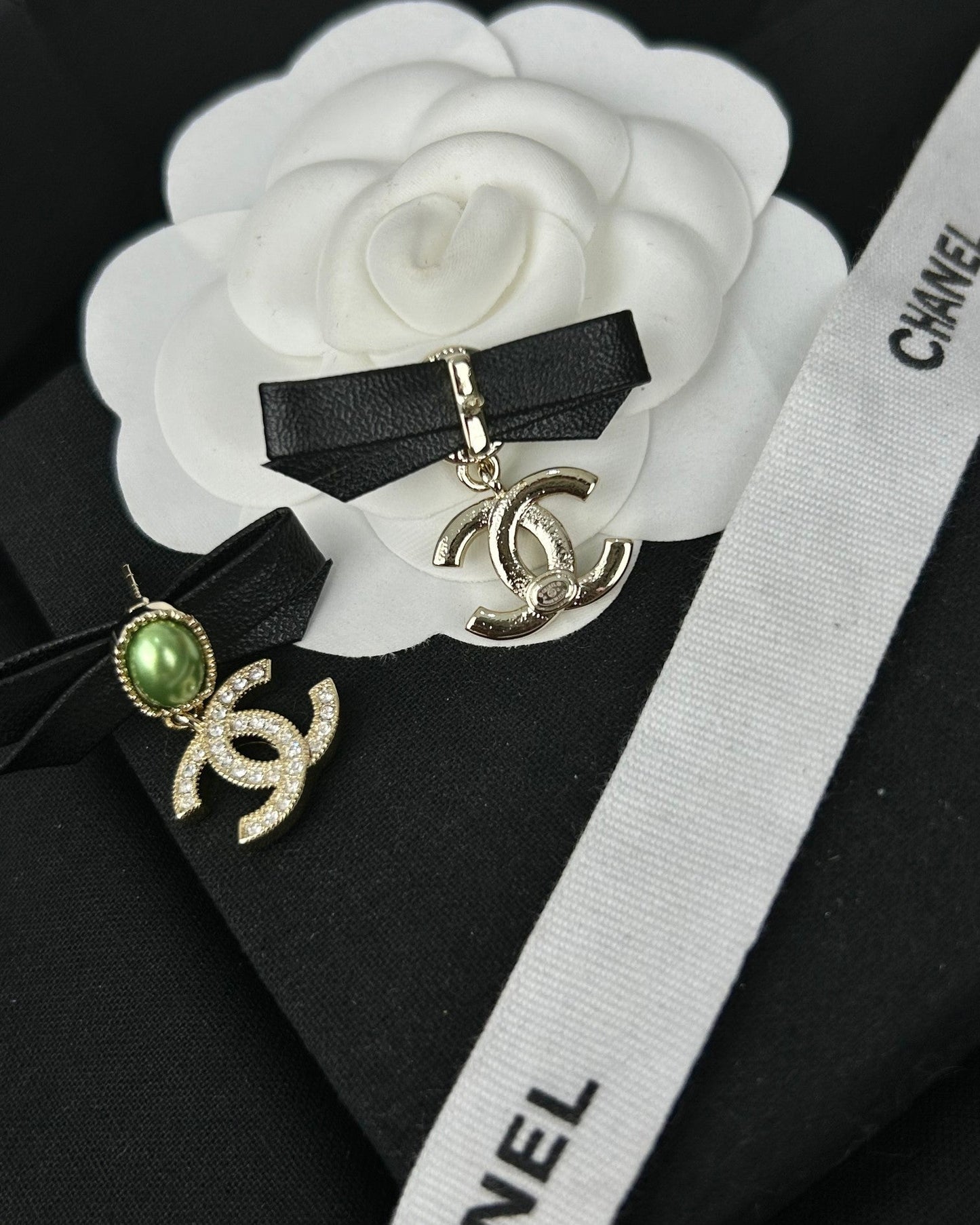 18K  Chanel Bow Earrings
