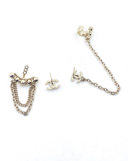 18K  Chanel Chain Earrings