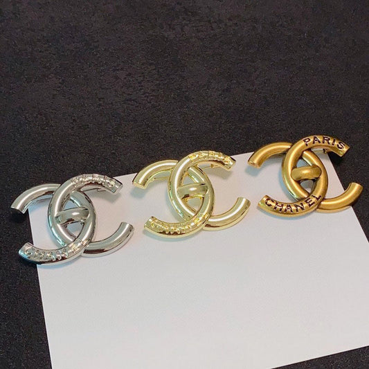 18K  Chanel Paris Gold Brooch