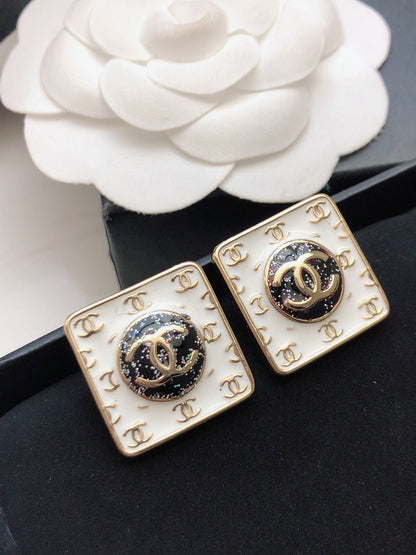 18K Vintage  Chanel Earrings